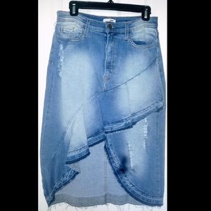 Denim skirt MAKE ME A REASONABLE OFFER.